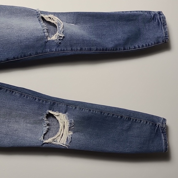 GOOD AMERICAN Blue High Rise Distressed Stretch Sculpting Skinny Jeans Size 2/26 - Picture 6 of 16